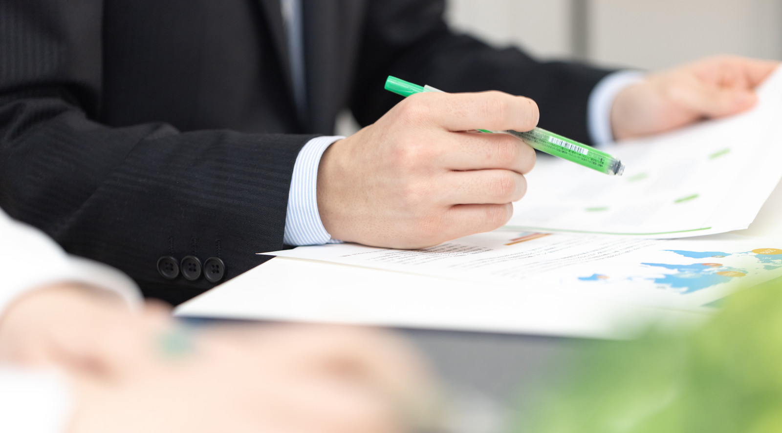 けじめ正しく、笑顔あふれる授業：子どもを子供扱いしない教育方針と人格育成